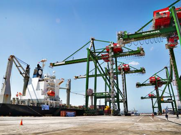 泗水港：印尼海运市场的缩影